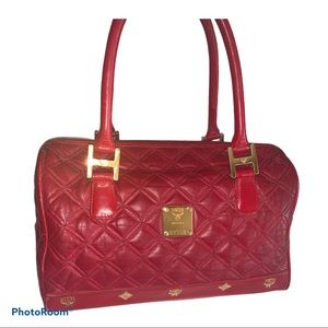 AUTHENTICATED MCM LEATHER BAG